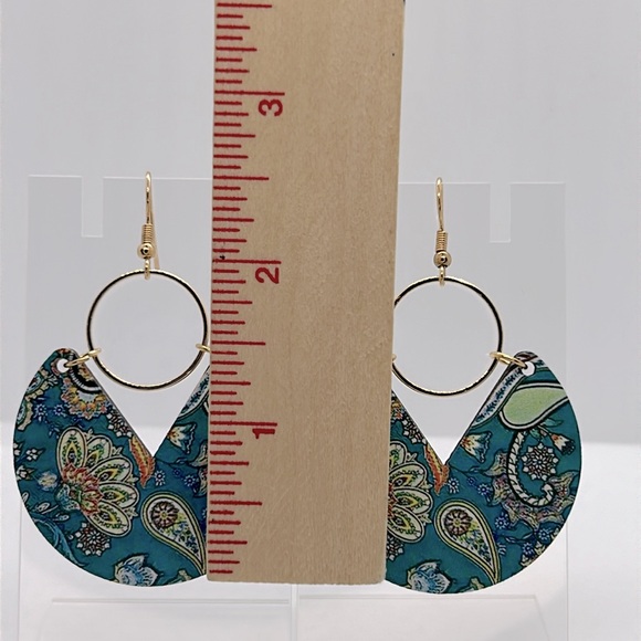 Geometric Shape Colorful Pattern Dangle Earrings Bohemian Vacation Style Wooden - Picture 3 of 3